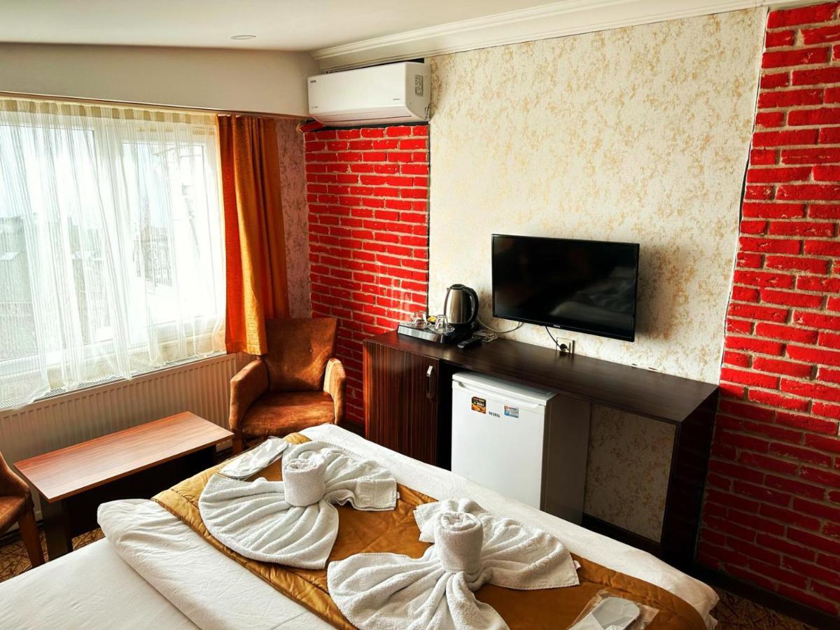 Rose Suite & Hotel Бююкчекмедже Екстериор снимка