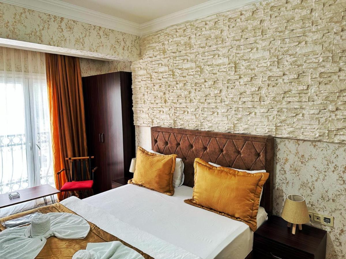 Rose Suite & Hotel Бююкчекмедже Екстериор снимка